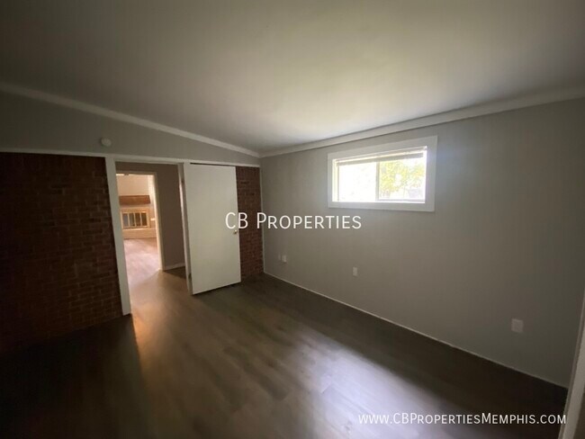 Building Photo - 1832 Tahiti Ln