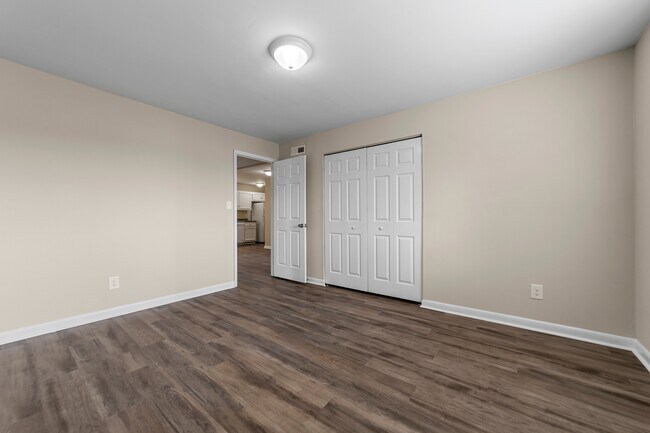 Foto del edificio - 517 W Market St