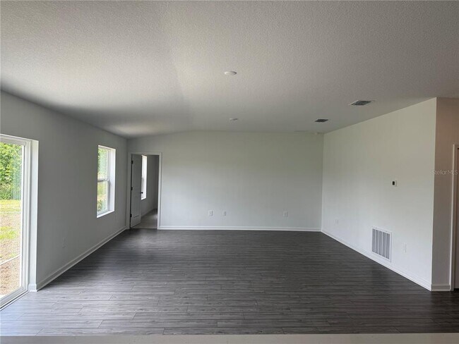 Foto del edificio - 14503 NW 166th Ave