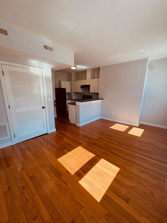 Foto del edificio - 221 Market St