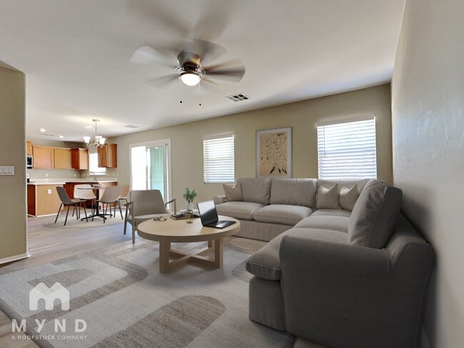 Foto del edificio - 1426 S 222nd Ln