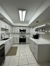 Foto principal - 5825 Collins Ave