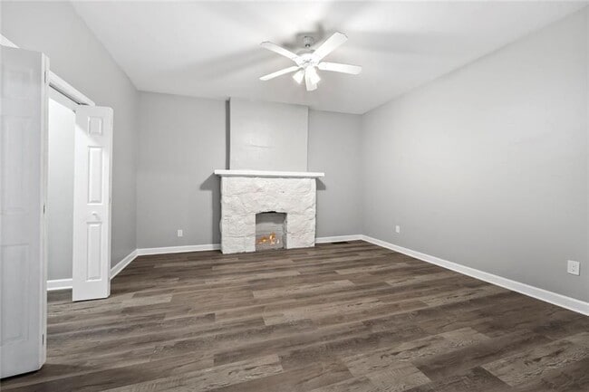 Foto del edificio - 1126 Briarcliff Pl NE