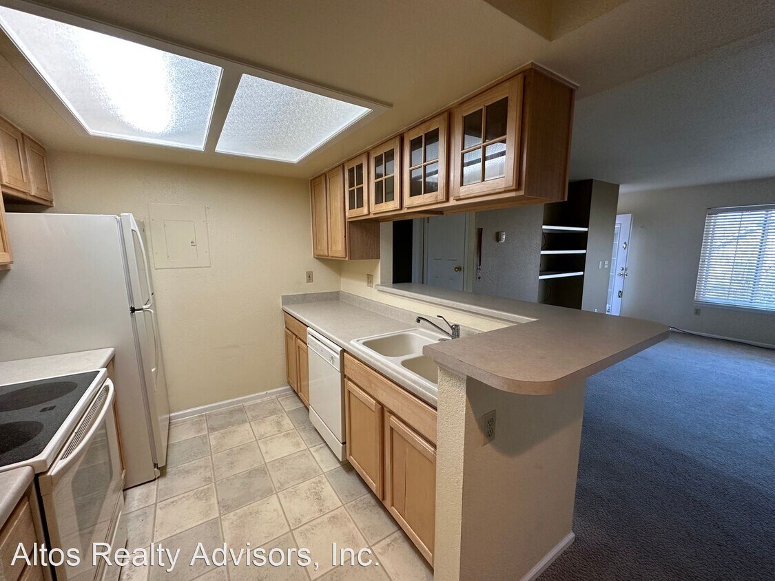 9283 E Arbor Cir, Englewood, CO 80111 House Rental in Englewood, CO