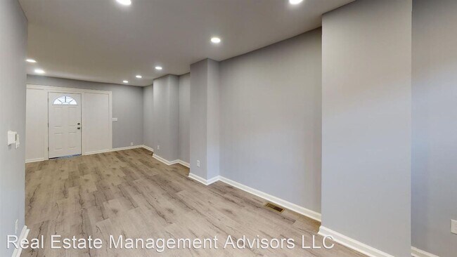 Building Photo - 3 br, 1 bath House - 6711 Linmore Avenue