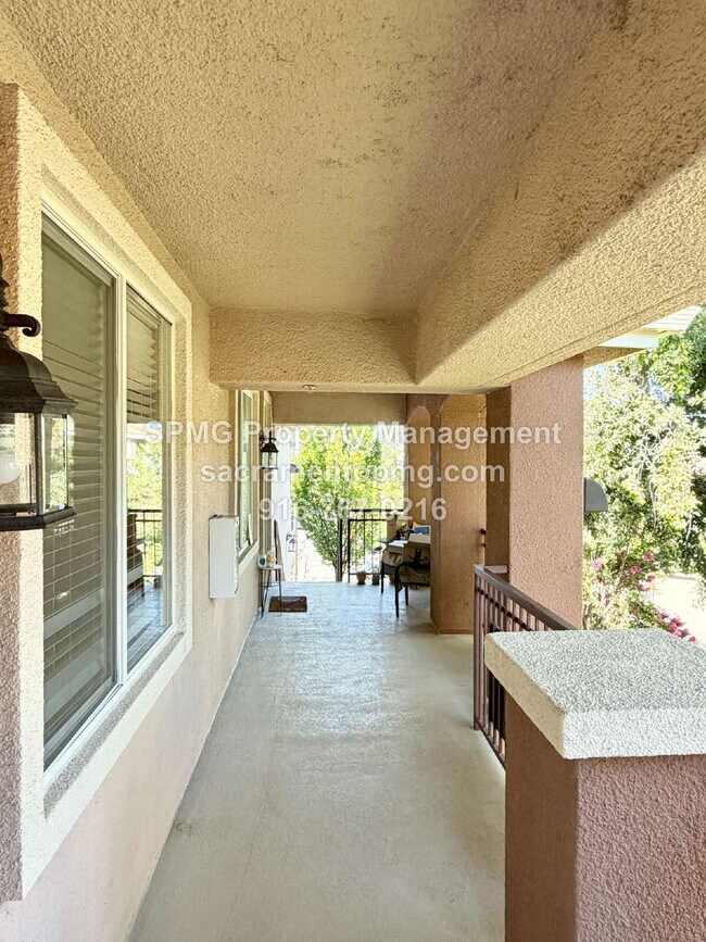 Foto del edificio - 1501 Secret Ravine Pkwy