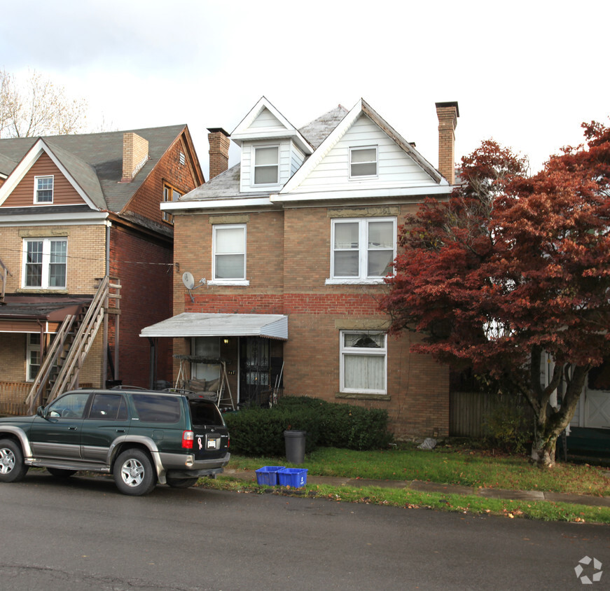 Building Photo - 320 Gaston Ave