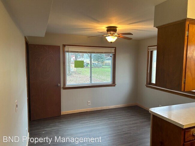 Building Photo - 3 br, 1 bath House - 3150 North Monroe Street