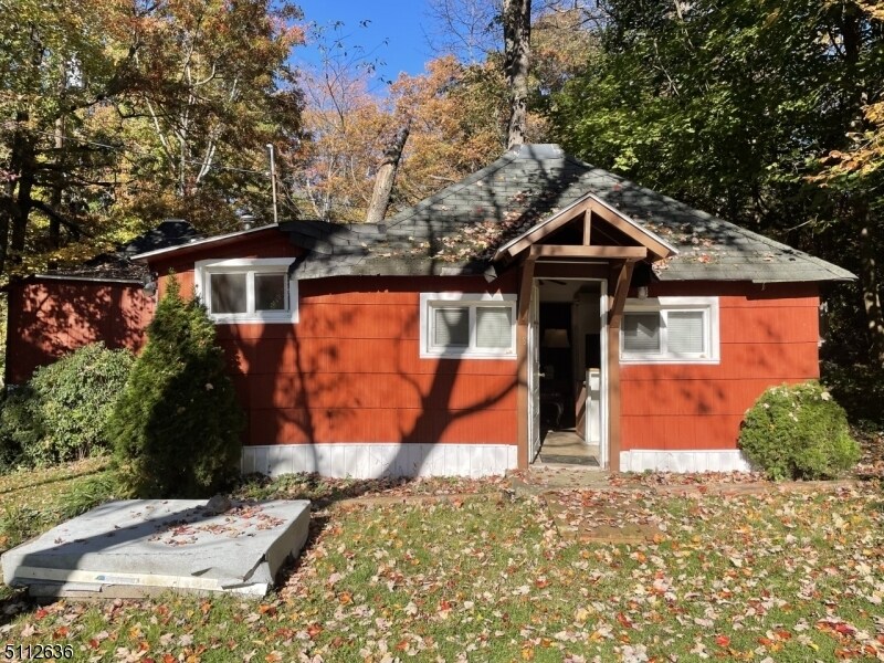 18 E Elro Dr, Jefferson Township, NJ 07438 House Rental in Jefferson