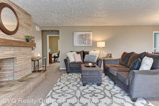 Building Photo - 1412 N 60th St