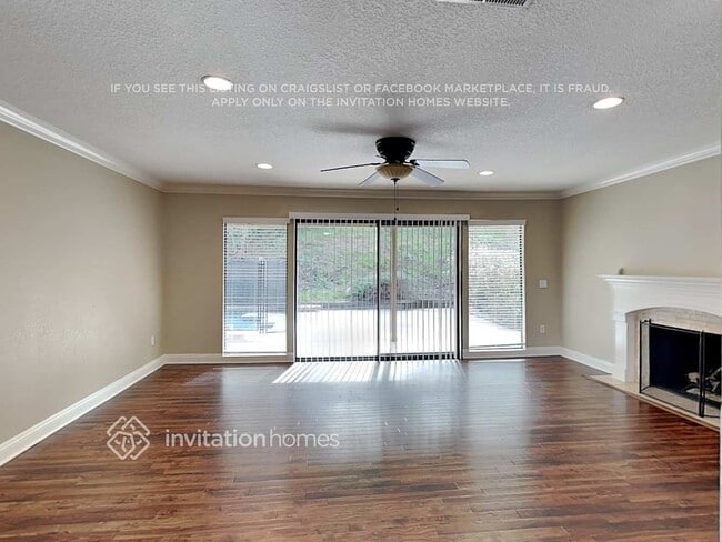 Foto del edificio - 1260 Nicola Dr