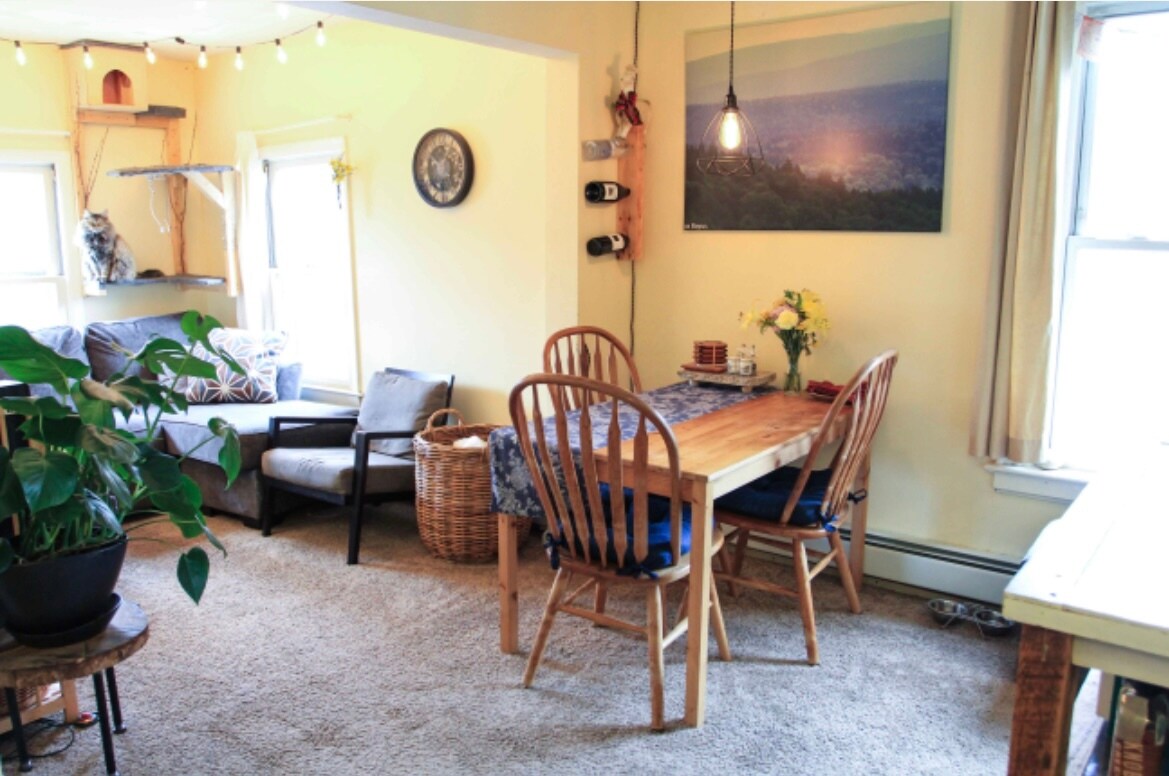Foto principal - 123 Maple St