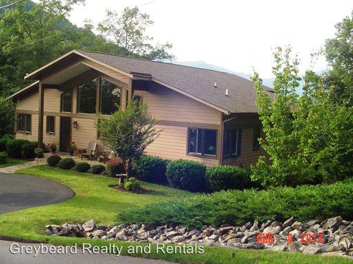 Building Photo - 304 Allen Mountain Dr