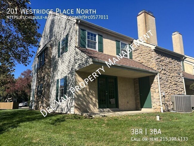 Foto del edificio - Spacious 3-Bd Townhome For Rent -  201 Wes...