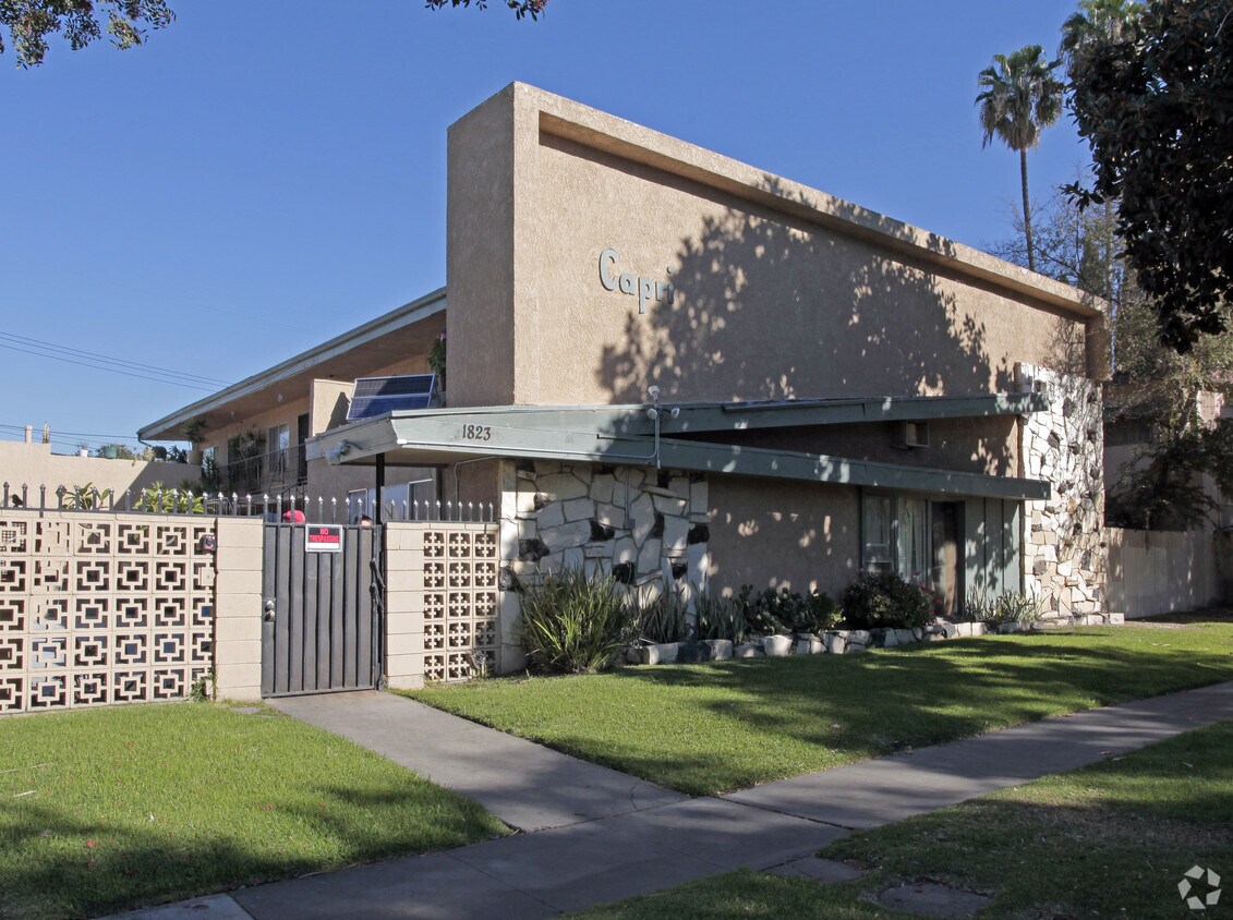 Foto principal - 1823 W Sumac Ln