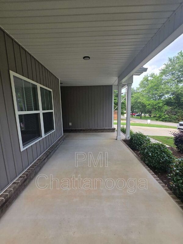 Foto del edificio - 2125 Mae Dell Rd