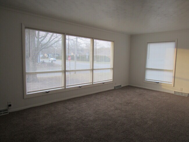 Foto del edificio - 345 8th St