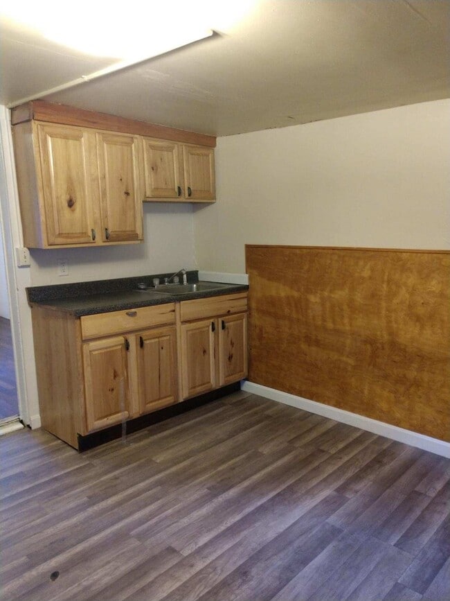 Building Photo - 152 Ohio St