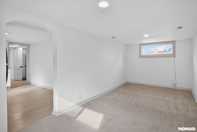 Foto del edificio - 4325 S Cherokee St