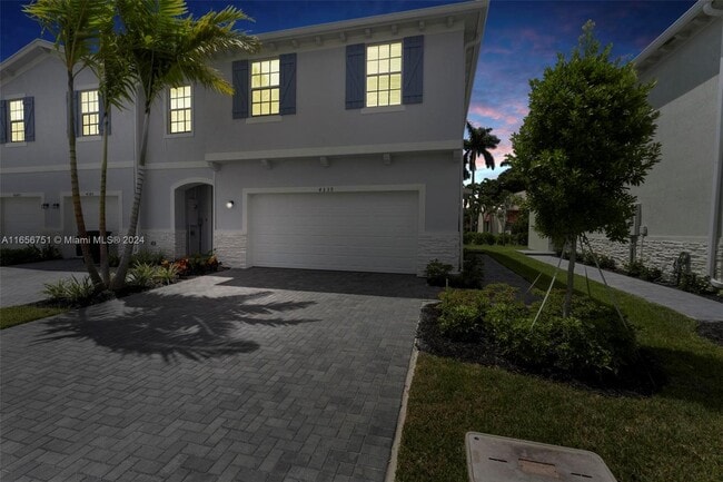 Building Photo - 4339 Pond Lily Ln