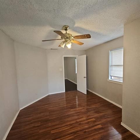 Building Photo - 1607 Delmar Dr