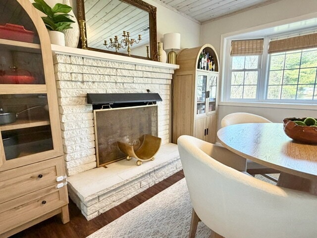 Building Photo - New Price! Available Now! Beautifully Renovated 3-Bedroom Rancher on Spacious Lot with Detached G...