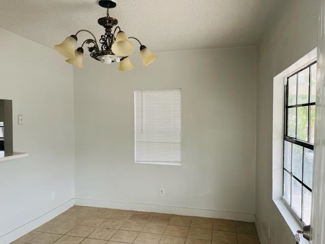 Building Photo - 1409 San Agustin Ave