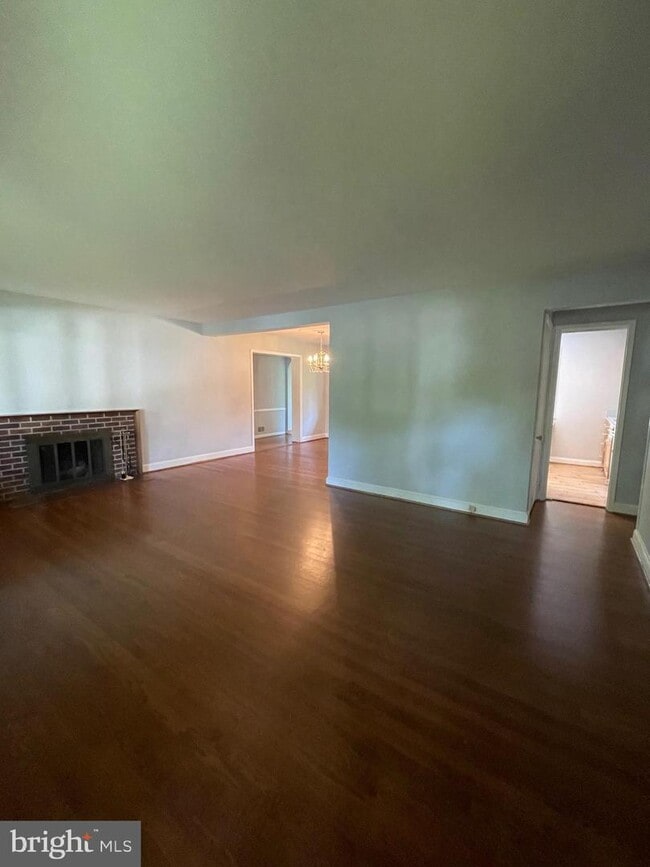 Foto del edificio - 3444 N Randolph St