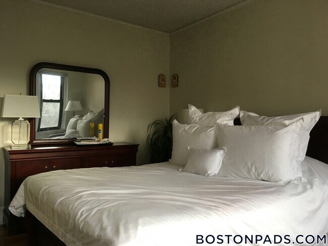 Foto del edificio - 349 Pleasant St