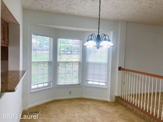 Foto del edificio - 3 br, 2.5 bath House - 18641 Clovercrest Cir