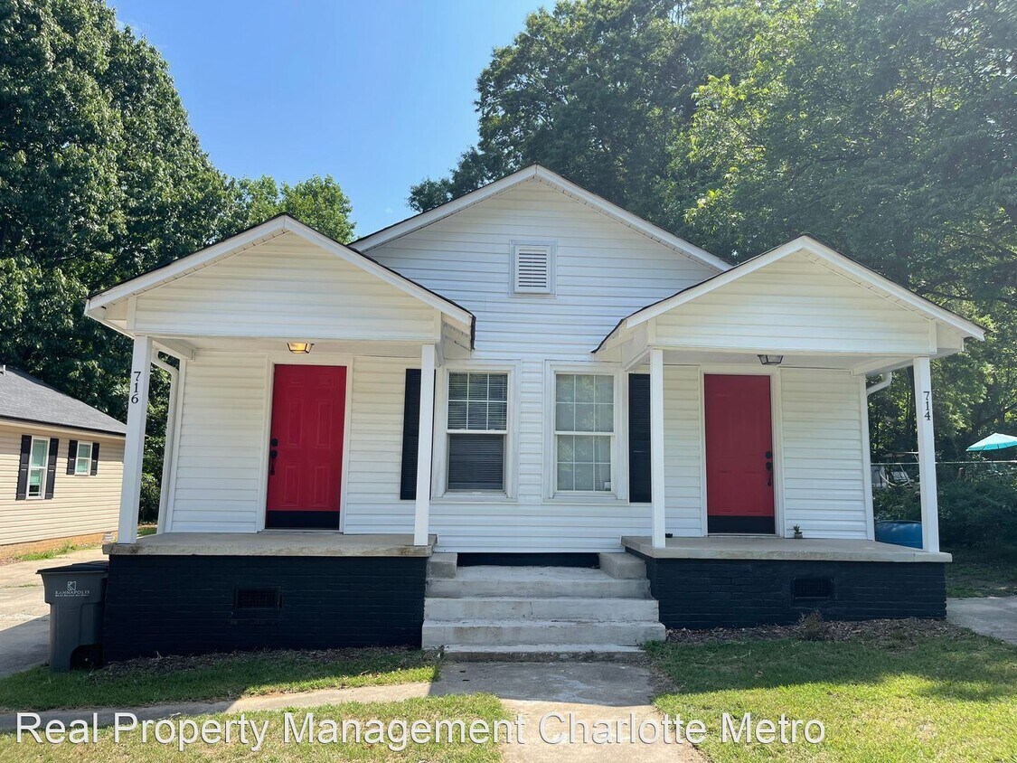 Primary Photo - 1 br, 1 bath House - 716 Broad Street