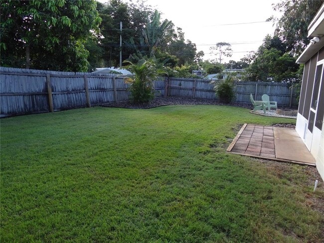 Building Photo - 3000 28th Ave N