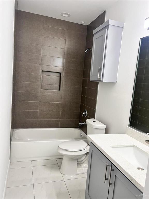 Building Photo - 10 S Yankton St