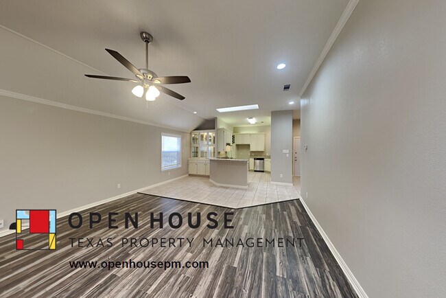 Building Photo - 1501 Milla Ct, Euless