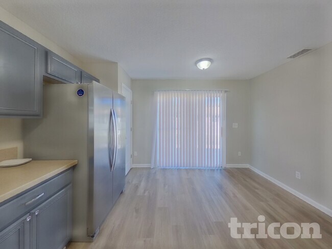 Foto del edificio - 76221 Long Pond Loop