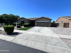 Building Photo - 7616 W Berridge Ln