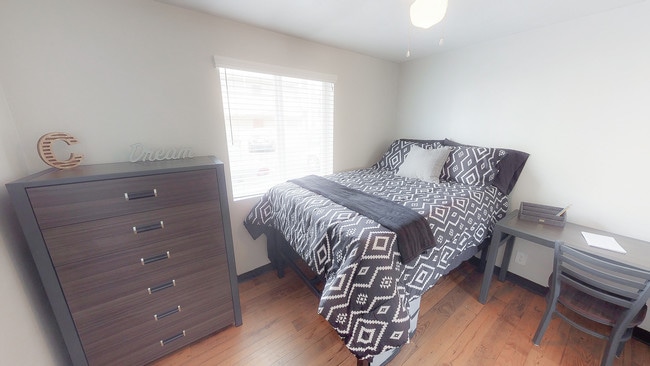 Foto del edificio - Capri Apartments at Eugene