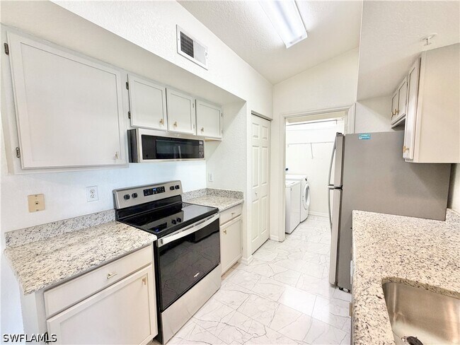 Foto del edificio - 4680 St Croix Ln