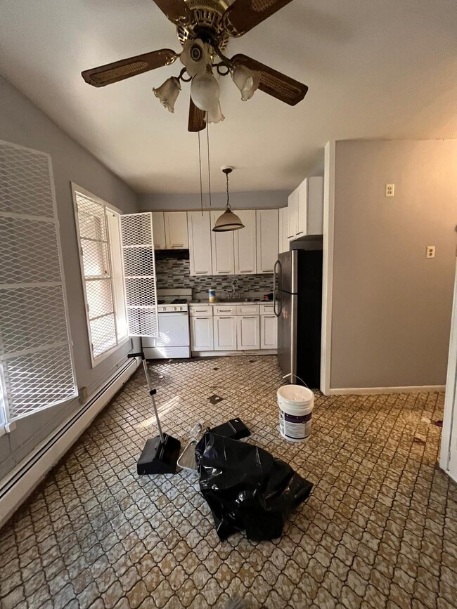 Building Photo - 110 Baldwin Ave