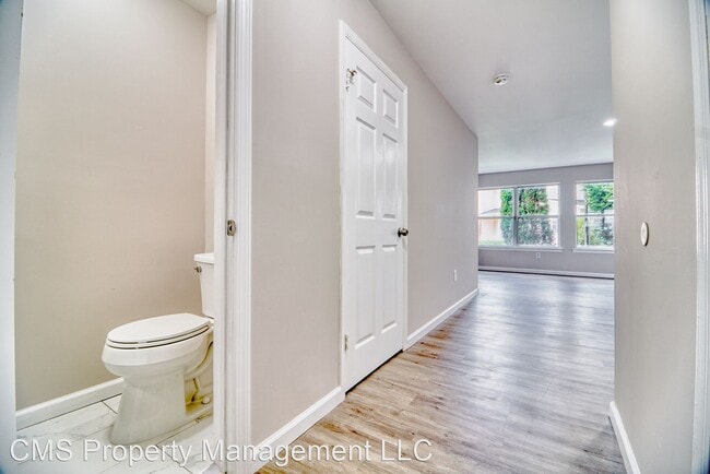 Building Photo - 2 br, 2.5 bath House - 149 Keswick Drive