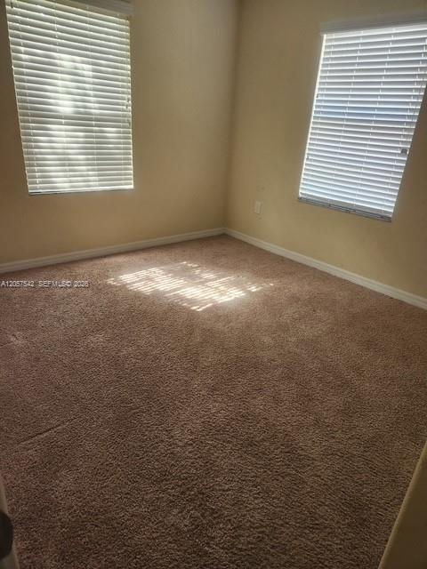 Building Photo - 330 Carina Cir