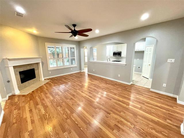 Foto del edificio - 832 Water Oak Dr