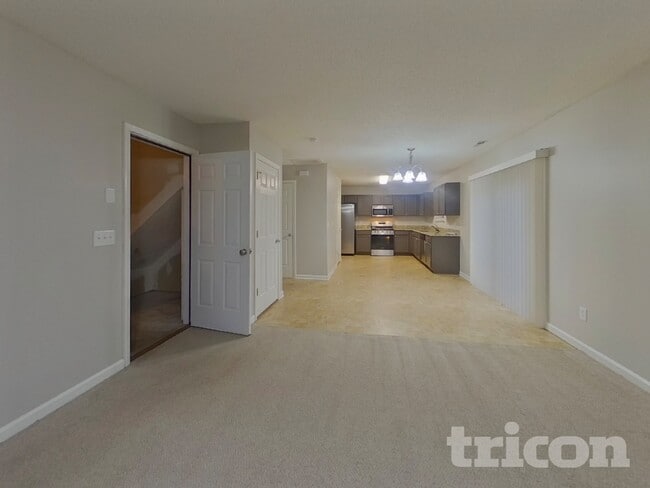 Foto del edificio - 6652 Rustic View Ct