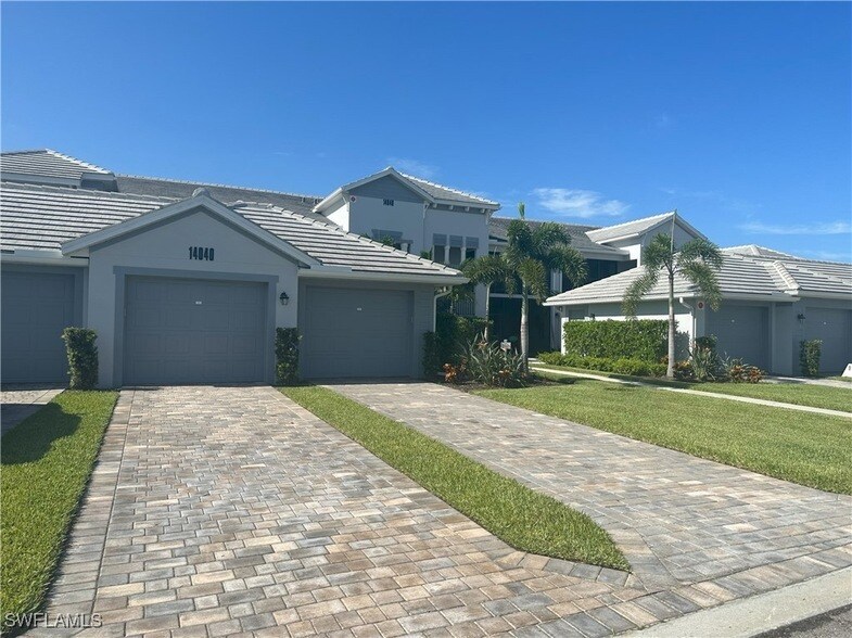Primary Photo - 14040 Heritage Landing Blvd