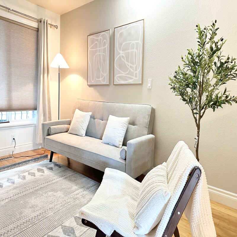 Foto principal - 217 W 14th Ave