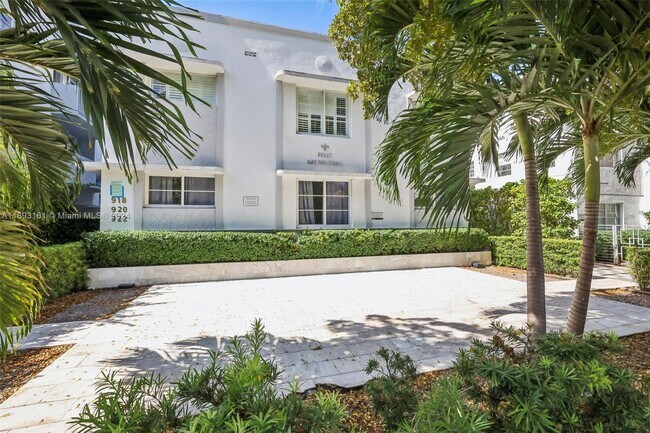 Building Photo - 922 Jefferson Ave