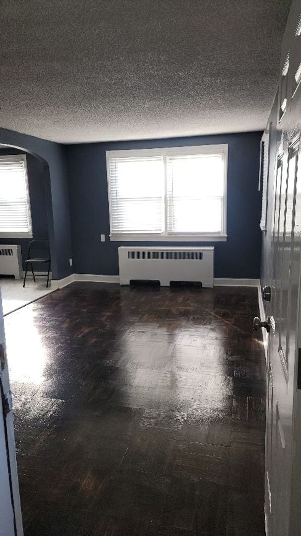 Building Photo - Welcome to your new lovely home in the Mt. Airy section of Philadelphia!!!