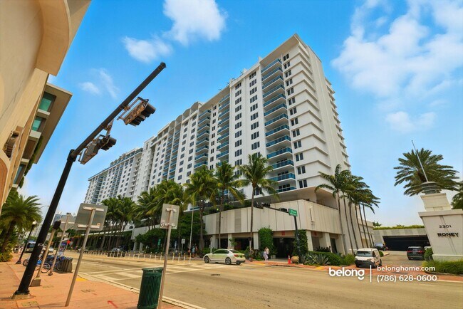 Building Photo - 2301 Collins Ave