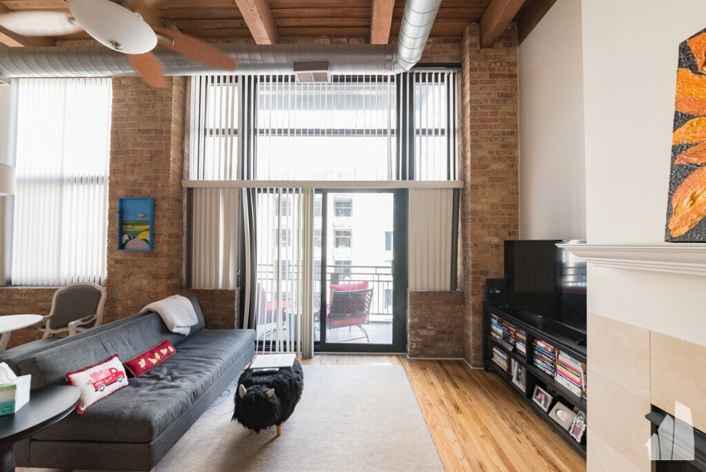 Foto principal - 525 W Superior St