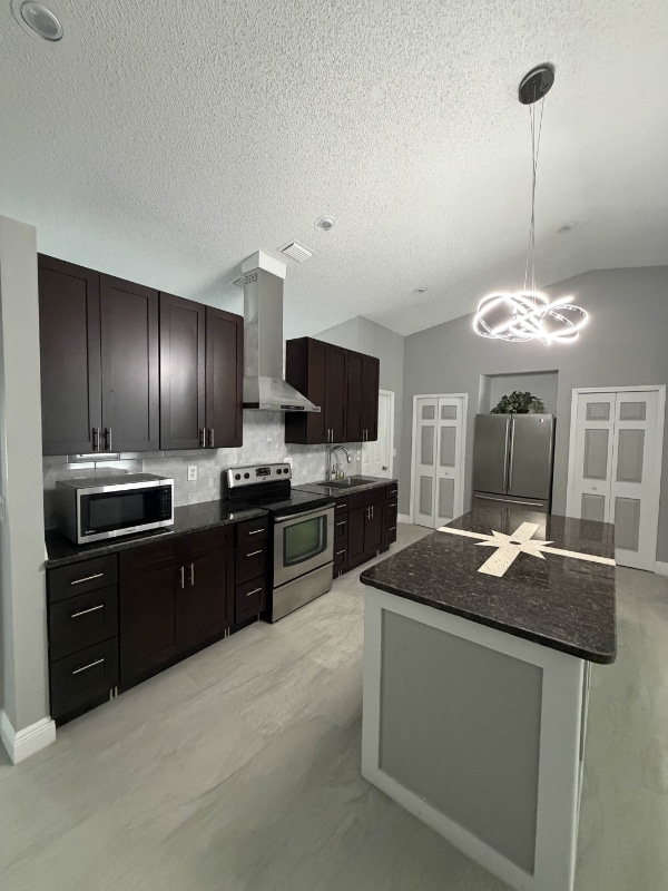 Building Photo - 1743 Laramie Cir